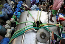 पुणे पाण्याची समस्या : महापालिकेच्या दुरुस्तीला विलंब झाल्यामुळे दुसऱ्या दिवशीही पुरवठा विस्कळीत | पुणे बातम्या