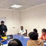 इबोलाच्या भीतीने पुणे विमानतळावर येणाऱ्या प्रवाशांचे स्क्रीनिंग सुरू होते